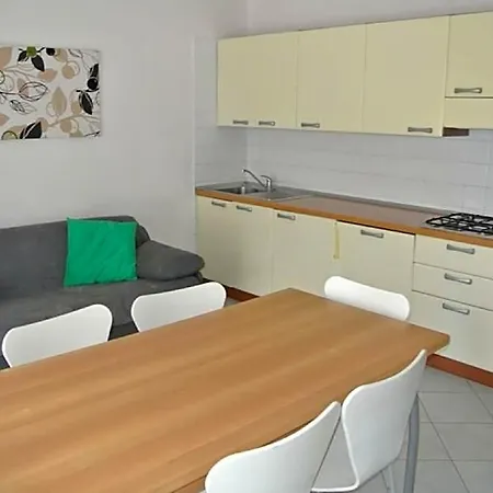 Wide Flat For 8 Guests In Lignano - Beahost Hotel *